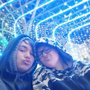 Meet your Posher, Dasha